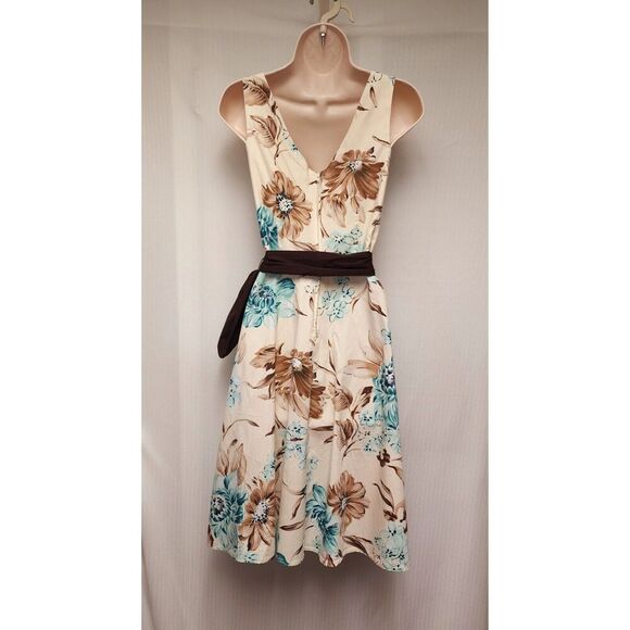 B. Darling Fit & Flare V-Neck Multicolor Floral Dress Size 9/10 - Picture 6 of 7